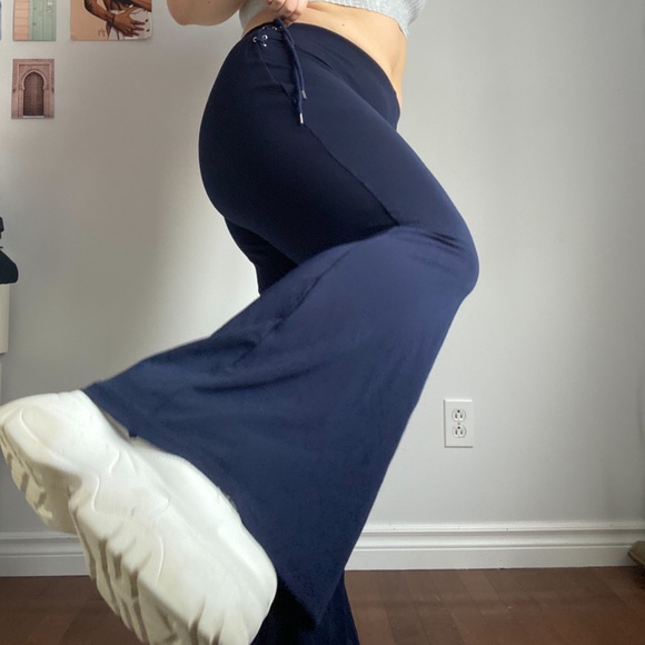 Navy blue Ralph Lauren flares pants with a lace up side detail💙 - Picture 5 of 6